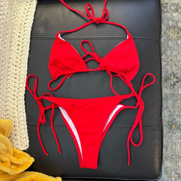 Bundle of 4 Triangle Bikinis sizes S/M - Picture 3 of 6